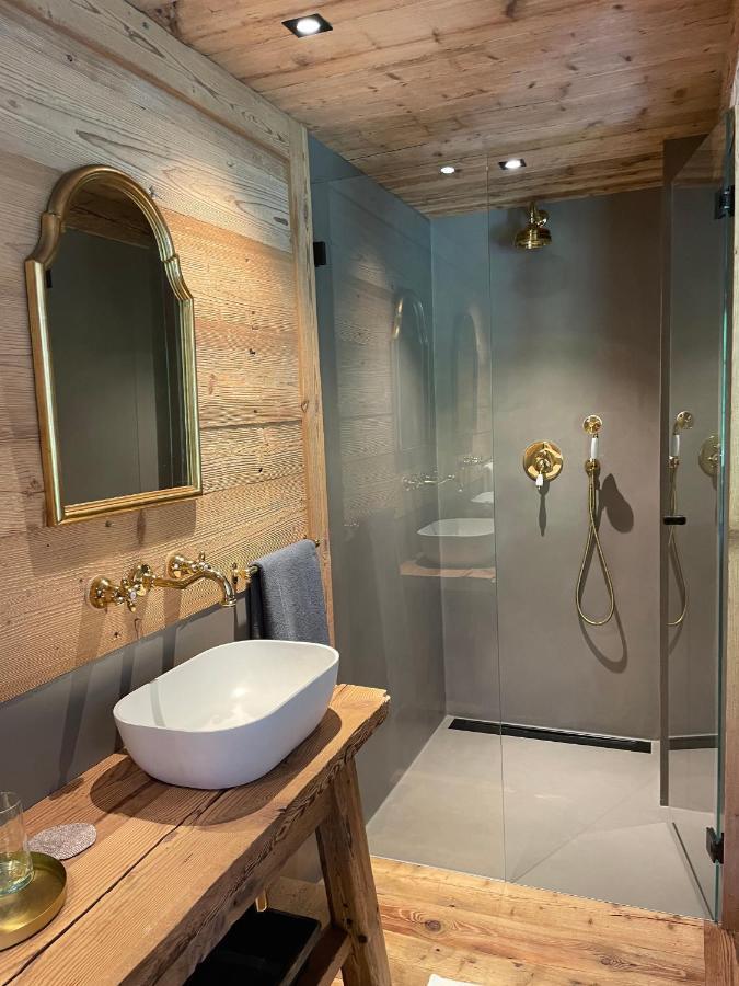 Alpen Charme - Chalet D'Hotes Et Spa Gsteig Εξωτερικό φωτογραφία